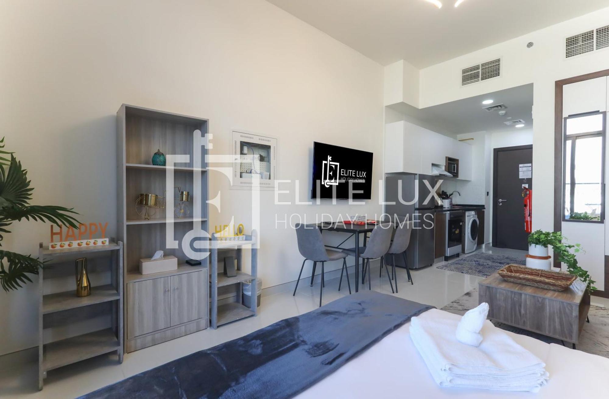 Elite Lux Homes - Modern Sleek In Arjan