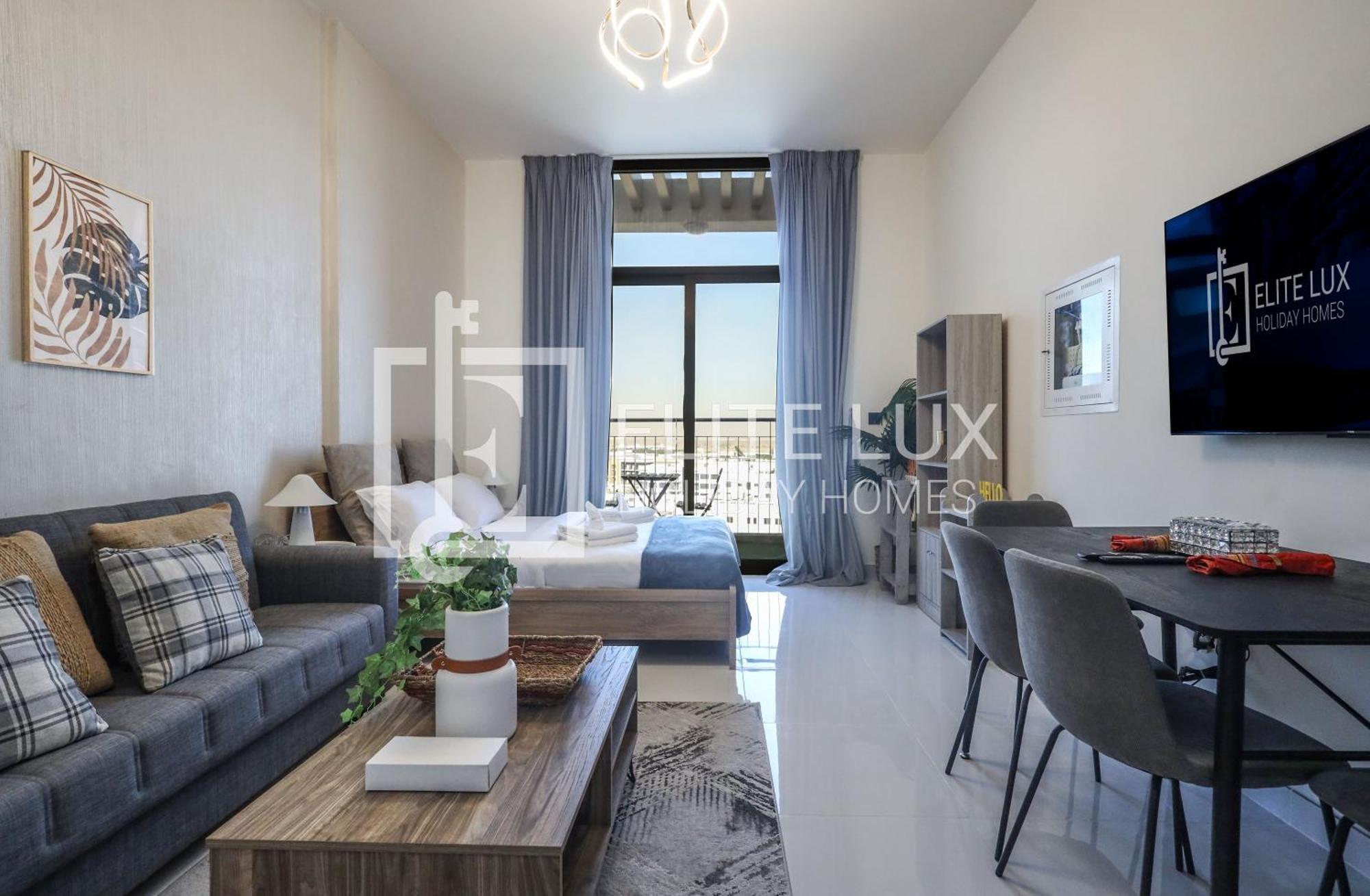 Elite Lux Homes - Modern Sleek In Arjan Apartment *